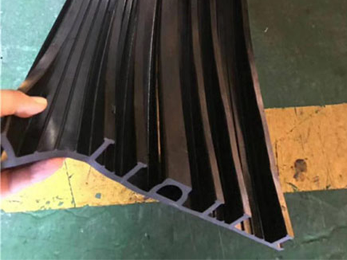 止水带的特性与相关知识