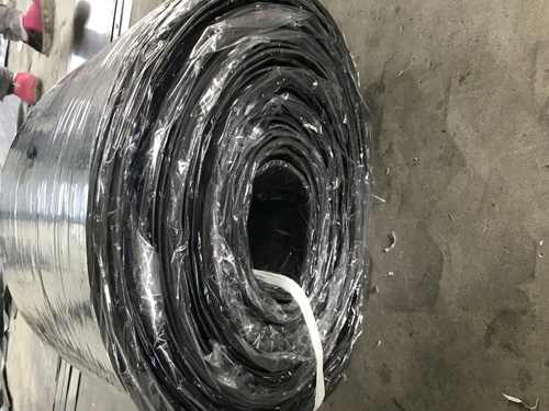 300X6丁基钢板腻子止水带