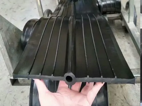 察隅县300*6中埋式橡胶止水带