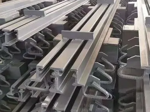 阿合奇桥梁模数式伸缩装置160型