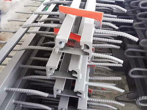  GQF-F40型伸缩缝